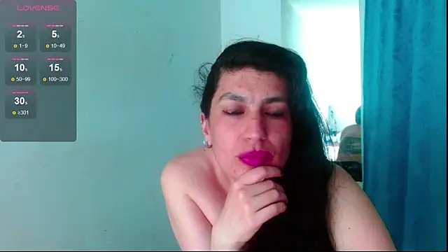 Snapshot of diosa_gil chatting on 27, 5, 2026 diosa gil online show from 27, 5, 2026