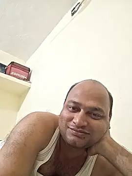 Snapshot of thenudemale chatting on 26, 5, 2026 thenudemale online show from 26, 5, 2026