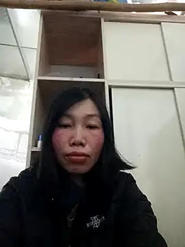 Snapshot of _Brenna_squirt chatting on 12, 4, 2026 Brenna squirt online show from 12, 4, 2026