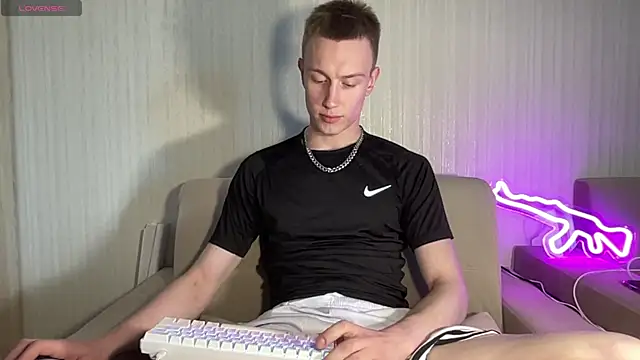 Snapshot of Travis_Gracile chatting on 1, 6, 2026 Travis Gracile online show from 1, 6, 2026