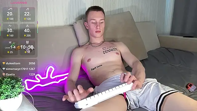 Snapshot of Travis_Gracile chatting on 14, 7, 2026 Travis Gracile online show from 14, 7, 2026