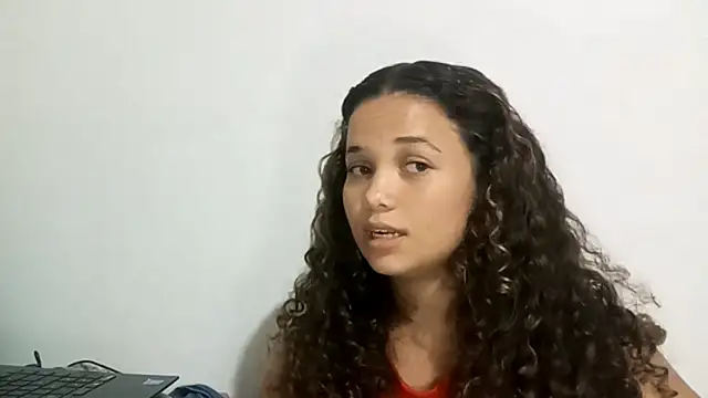 AlesiaDelross online show from 20, 4, 2026