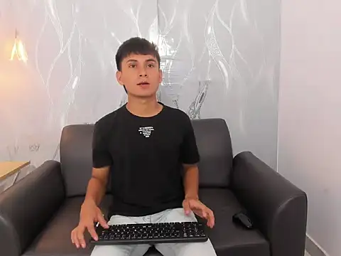 SantiagoCool online show from 14, 4, 2026