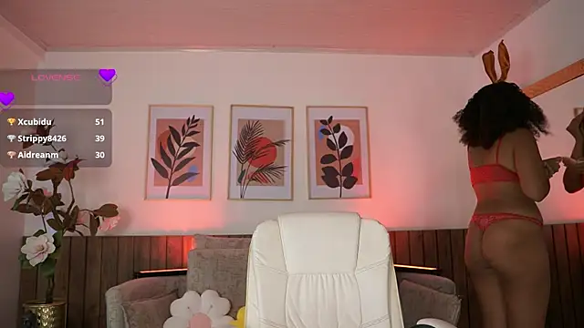 BrianaLane online show from 15, 7, 2026