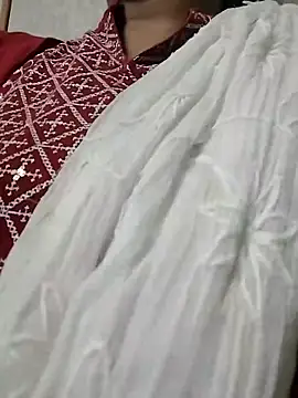 Snapshot of Monika_telugu_queen chatting on 12, 4, 2026 Monika telugu queen online show from 12, 4, 2026