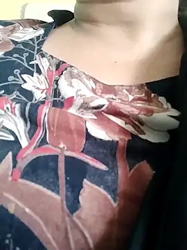 Snapshot of Monika_telugu_queen chatting on 16, 4, 2026 Monika telugu queen online show from 16, 4, 2026