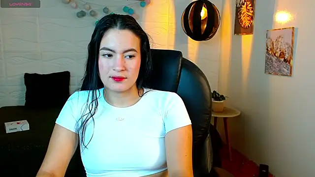 Snapshot of rosaleia_ chatting on 2, 6, 2026 rosaleia online show from 2, 6, 2026