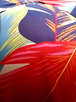 Snapshot of SweetBelly1 chatting on 15, 4, 2026 SweetBelly1 online show from 15, 4, 2026