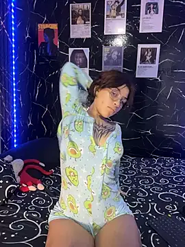 Ashnikko    online show from 29, 6, 2026