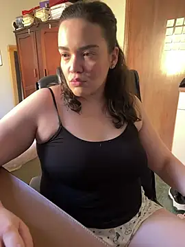 dayanestephany1 online show from 2, 5, 2026