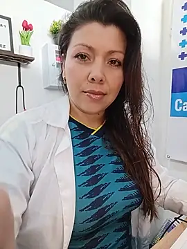 Snapshot of SARA_21- chatting on 7, 7, 2026 SARA 21- online show from 7, 7, 2026