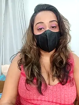 Snapshot of Suger_Lips_99 chatting on 27, 5, 2026 Suger Lips 99 online show from 27, 5, 2026