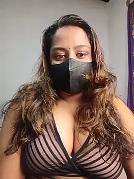 Snapshot of Suger_Lips_99 chatting on 17, 6, 2026 Suger Lips 99 online show from 17, 6, 2026