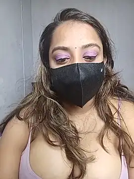 Snapshot of Suger_Lips_99 chatting on 13, 7, 2026 Suger Lips 99 online show from 13, 7, 2026