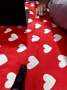 Snapshot of your_sexyjodi chatting on 24, 4, 2026 your sexyjodi online show from 24, 4, 2026