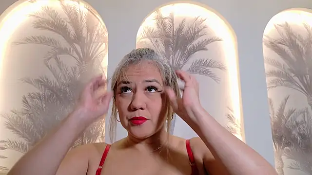 Camila Noer online show from 22, 4, 2026