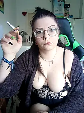 HotVWGirl online show from 21, 4, 2026