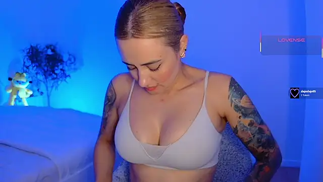 pennyyy  online show from 20, 6, 2026
