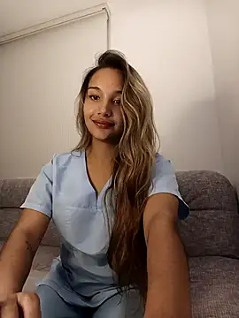 Snapshot of Miss_Taniac chatting on 29, 4, 2026 Miss Taniac online show from 29, 4, 2026