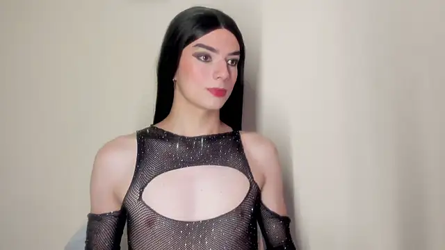 MelanyCollins  online show from 6, 8, 2026