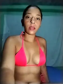 Snapshot of YuliBrayan chatting on 16, 4, 2026 YuliBrayan online show from 16, 4, 2026