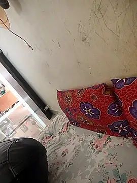 nishaslutty online show from 12, 4, 2026