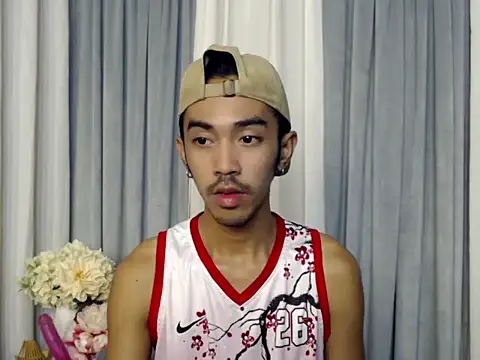 Snapshot of crocodale chatting on 12, 4, 2026 crocodale online show from 12, 4, 2026