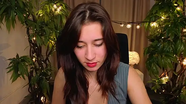 SuzanneJackson online show from 18, 4, 2026