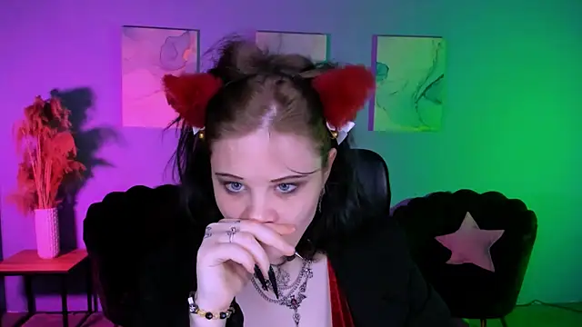 Snapshot of nikki_kiss_ chatting on 27, 4, 2026 nikki kiss online show from 27, 4, 2026