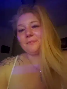 jilljizzle1990 online show from 13, 4, 2026