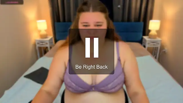 Snapshot of Bella_Blvck chatting on 28, 6, 2026 Bella Blvck online show from 28, 6, 2026