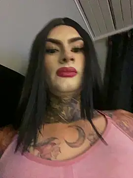 Snapshot of valen_lewiiz chatting on 11, 6, 2026 valen lewiiz online show from 11, 6, 2026