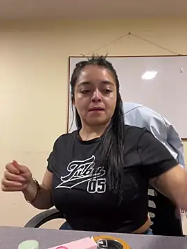 Selene  Ferrer online show from 15, 4, 2026