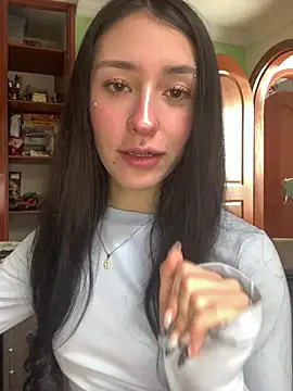 NickieCute- online show from 21, 4, 2026
