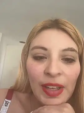 Bunnysweet95 online show from 27, 4, 2026