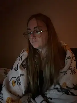 Snapshot of prettykitttty chatting on 22, 4, 2026 prettykitttty online show from 22, 4, 2026