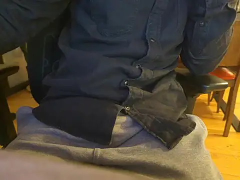 the big white cock fr online show from 13, 4, 2026