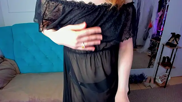 Liza  Evans online show from 11, 5, 2026