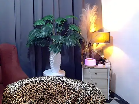 Super Latchbiya online show from 26, 5, 2026
