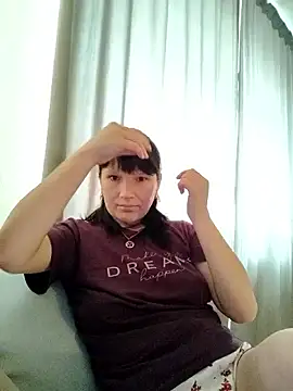 AlexaShiny  online show from 15, 4, 2026