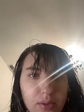 Snapshot of Courtneysinclair chatting on 14, 4, 2026 Courtneysinclair online show from 14, 4, 2026