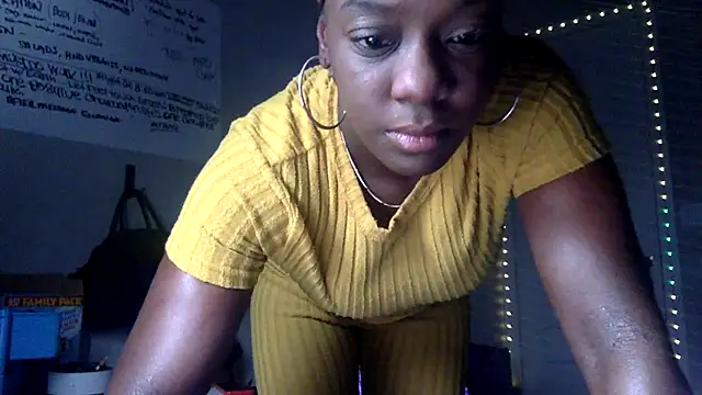 MistressTiny online show from 20, 4, 2026