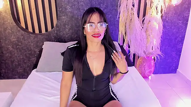 Snapshot of CatalinaRey chatting on 25, 5, 2026 CatalinaRey online show from 25, 5, 2026