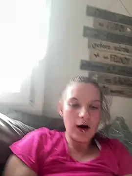 Snapshot of Lisa-Meier chatting on 16, 4, 2026 Lisa-Meier online show from 16, 4, 2026