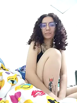 Aura Phone online show from 20, 4, 2026