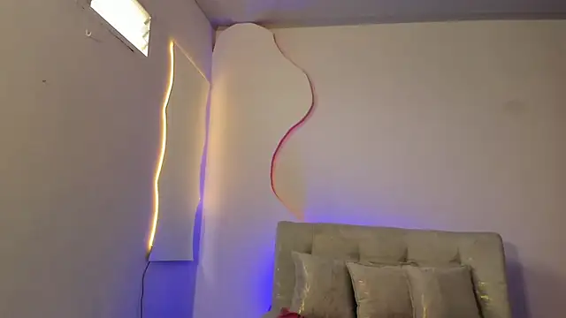 Aohomlester  online show from 15, 4, 2026