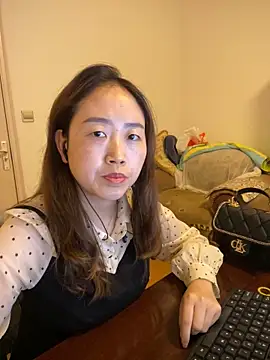 Snapshot of siler25 chatting on 29, 5, 2026 siler25 online show from 29, 5, 2026