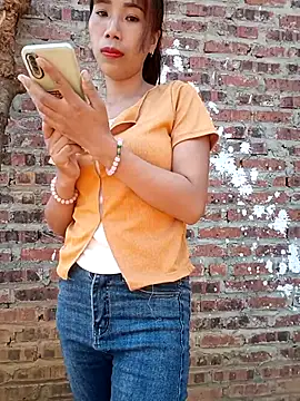 Elena Mia online show from 15, 5, 2026