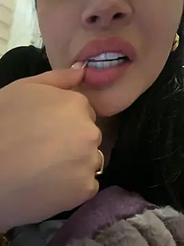 Sara fun online show from 28, 2, 2025