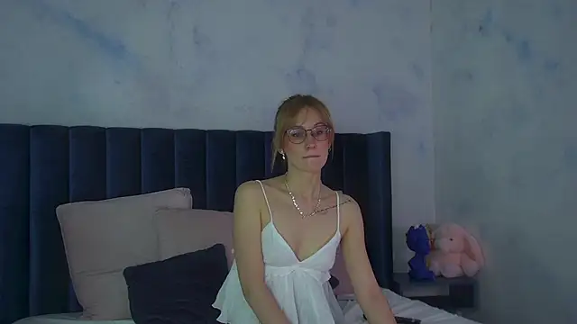Snapshot of GraceHudsons chatting on 2, 6, 2026 GraceHudsons online show from 2, 6, 2026